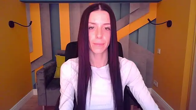 NoirDiva online show from May 3, 2026, 6:19 am