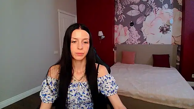 Snapshot of NoirDiva chatting on June 10, 2026, 11:53 am NoirDiva online show from June 10, 2026, 11:53 am