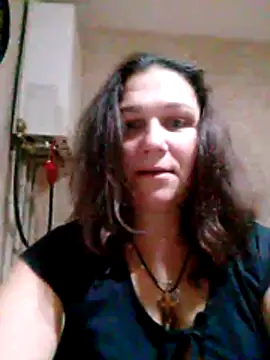 Snapshot of Susan8421 chatting on February 17, 2026, 5:19 pm Susan8421 online show from February 17, 2026, 5:19 pm