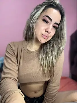 bellabarbiex online show from May 28, 2026, 8:17 pm