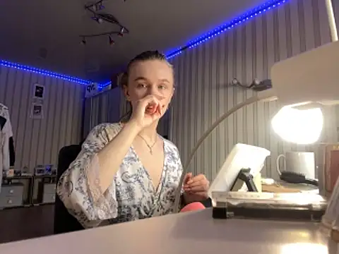 melissashineee online show from February 28, 2026, 6:58 am