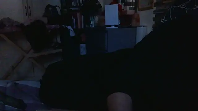 luanahot1 online show from February 26, 2026, 11:42 am