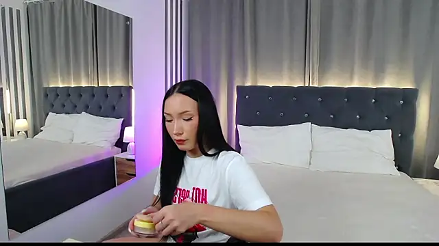 VikkyVonn online show from July 29, 2026, 10:35 am