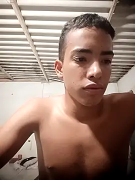 Snapshot of Big-DickHot chatting on February 17, 2026, 11:33 pm Big-DickHot online show from February 17, 2026, 11:33 pm