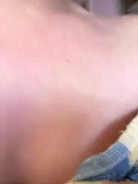 Snapshot of violet19x chatting on February 27, 2026, 3:01 pm violet19x online show from February 27, 2026, 3:01 pm