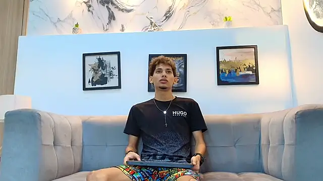 YOUNG BOYS HELL online show from April 29, 2026, 1:21 am