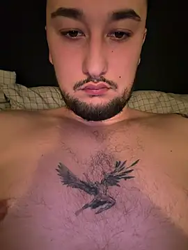 Snapshot of derallerechte001 chatting on March 3, 2026, 9:04 am derallerechte001 online show from March 3, 2026, 9:04 am