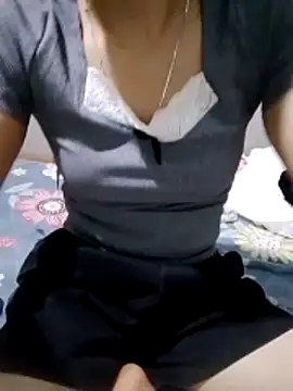Thobaby112 online show from May 22, 2026, 10:59 pm