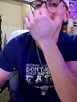 wranglerwayne online show from February 25, 2026, 8:13 am