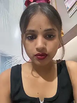 samayra1144 online show from May 22, 2026, 4:34 pm