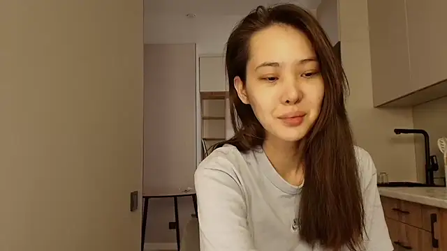 Snapshot of lilly_sweeet chatting on March 1, 2026, 4:14 am lilly sweeet online show from March 1, 2026, 4:14 am