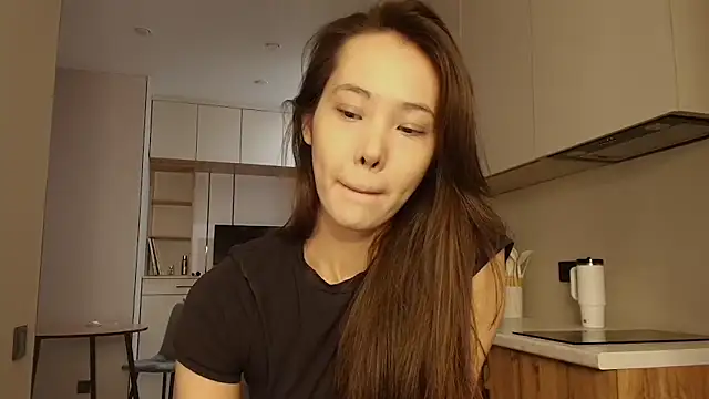 Snapshot of lilly_sweeet chatting on March 2, 2026, 4:03 am lilly sweeet online show from March 2, 2026, 4:03 am