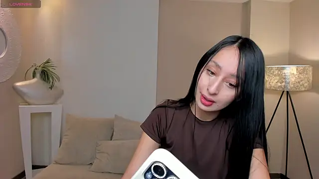 AmaraDivine online show from July 9, 2026, 11:14 am