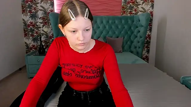 LauraBev online show from February 21, 2026, 2:29 pm