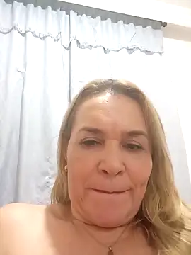 Snapshot of charlotte_milf30 chatting on April 7, 2026, 1:28 am charlotte milf30 online show from April 7, 2026, 1:28 am