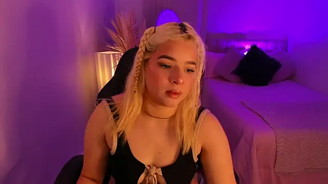 Snapshot of BarbieHannaB_ chatting on February 26, 2026, 7:02 pm BarbieHannaB online show from February 26, 2026, 7:02 pm