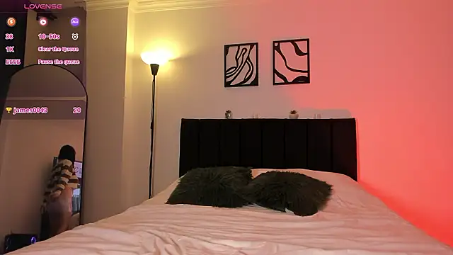 maite evanss online show from March 21, 2026, 3:11 am