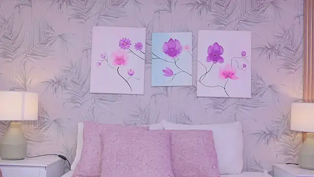 Snapshot of AntonellaEscudero chatting on February 24, 2026, 7:45 pm AntonellaEscudero online show from February 24, 2026, 7:45 pm