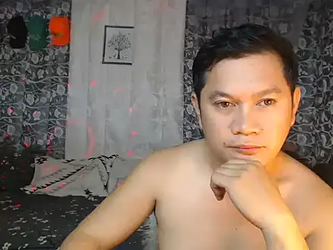 Snapshot of adorableasianboy69 chatting on March 12, 2026, 12:39 am adorableasianboy69 online show from March 12, 2026, 12:39 am