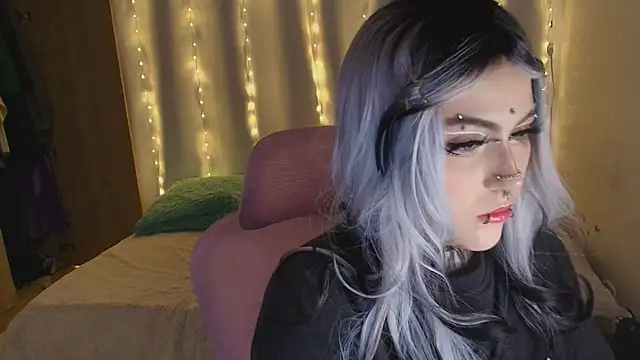 maliciaXpoison online show from February 24, 2026, 6:33 am