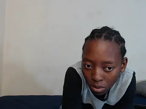 Snapshot of DarkPreddyBae chatting on February 20, 2026, 4:07 pm DarkPreddyBae online show from February 20, 2026, 4:07 pm