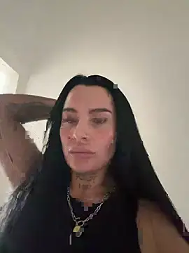 Darkfantisyx online show from April 15, 2026, 1:29 pm