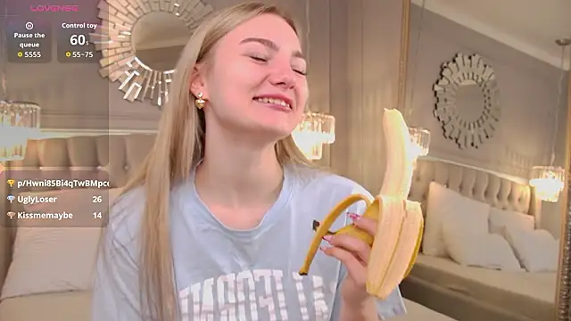 Snapshot of Sona_Lavberi chatting on March 5, 2026, 9:38 am Sona Lavberi online show from March 5, 2026, 9:38 am