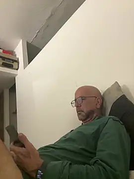 Milwokee online show from July 9, 2026, 1:42 am