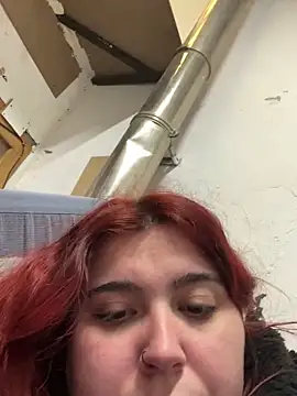 Sandragll online show from March 18, 2026, 4:21 pm