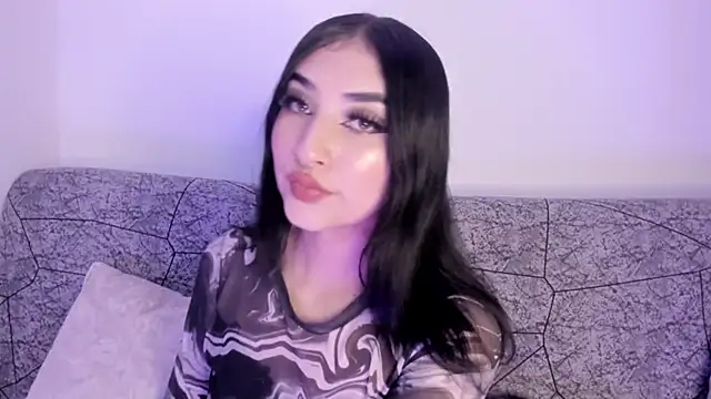 Snapshot of Kattengel_ chatting on May 6, 2026, 1:36 am Kattengel online show from May 6, 2026, 1:36 am