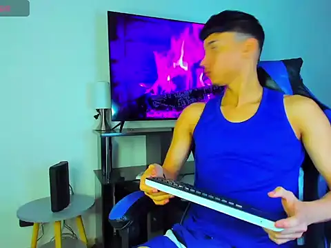 Lyam Russo online show from March 23, 2026, 8:40 am