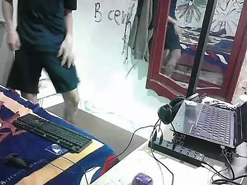 AntonBoyToy online show from July 17, 2026, 1:56 am
