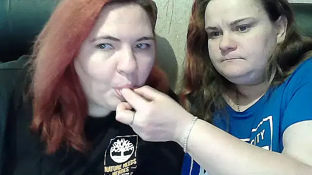 Snapshot of SamanthaAnne chatting on February 17, 2026, 2:57 pm SamanthaAnne online show from February 17, 2026, 2:57 pm