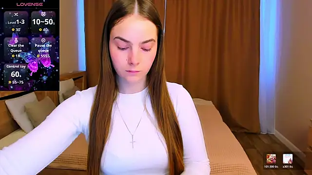 Maddy Wood  online show from March 12, 2026, 8:42 am