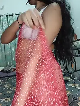 Cutie babes01 online show from June 29, 2026, 6:52 pm