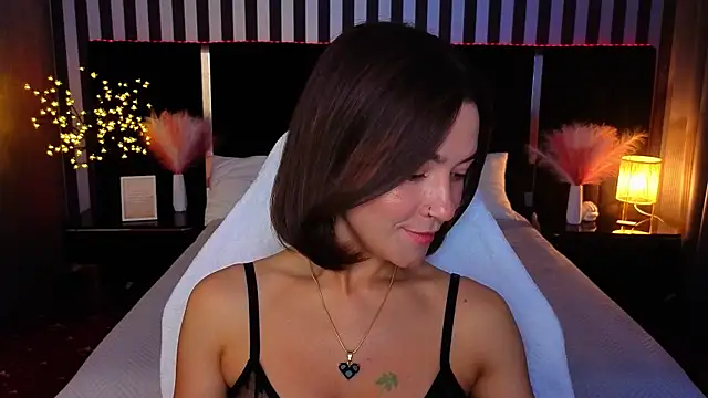 GracefulMichelle online show from May 13, 2026, 7:22 pm