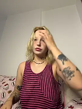 Snapshot of urlittlebaby666 chatting on February 27, 2026, 7:25 pm urlittlebaby666 online show from February 27, 2026, 7:25 pm