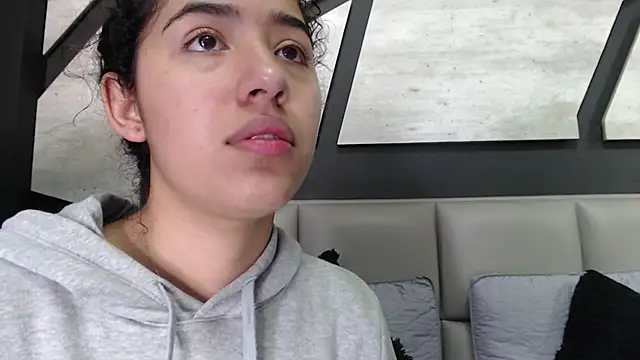 SilkNyx online show from March 1, 2026, 1:46 pm