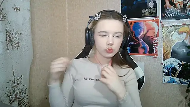 MilaTyan online show from March 24, 2026, 5:18 pm