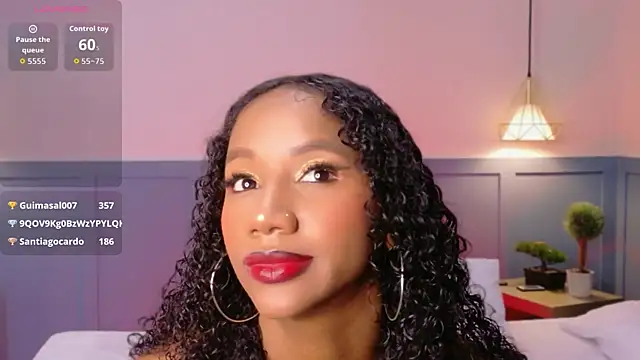 Chloe-Rose- online show from May 14, 2026, 4:30 am