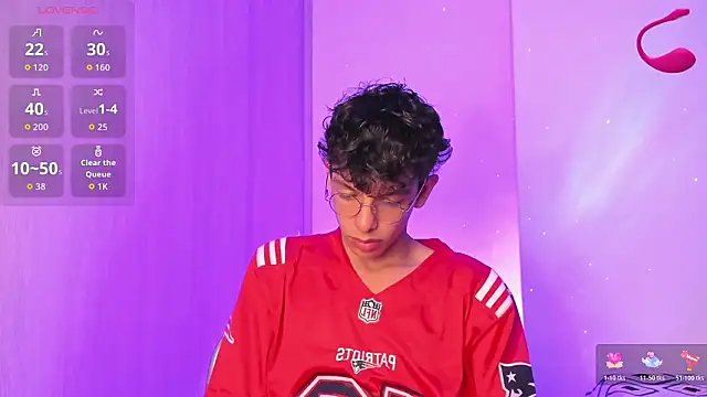 Maxfrost1 online show from March 1, 2026, 1:29 am