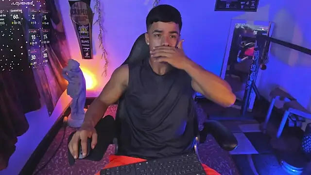 Rob zaens33 online show from March 4, 2026, 10:43 am