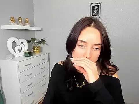 Snapshot of AdeleSolo chatting on February 20, 2026, 6:26 am AdeleSolo online show from February 20, 2026, 6:26 am