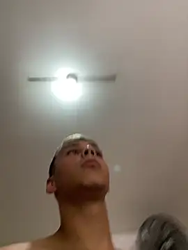 Snapshot of KailanDTD chatting on March 1, 2026, 5:15 pm KailanDTD online show from March 1, 2026, 5:15 pm