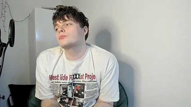 Snapshot of _hetero chatting on February 21, 2026, 7:15 pm hetero online show from February 21, 2026, 7:15 pm