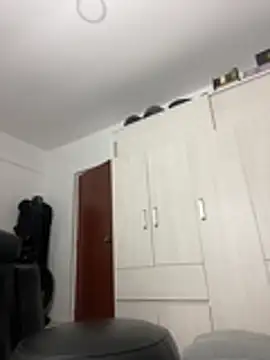 Snapshot of katasanz chatting on February 18, 2026, 10:44 am katasanz online show from February 18, 2026, 10:44 am