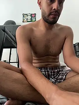 Snapshot of katasanz chatting on March 1, 2026, 2:52 pm katasanz online show from March 1, 2026, 2:52 pm