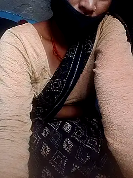 Vidya Balan143 online show from May 17, 2026, 5:05 am