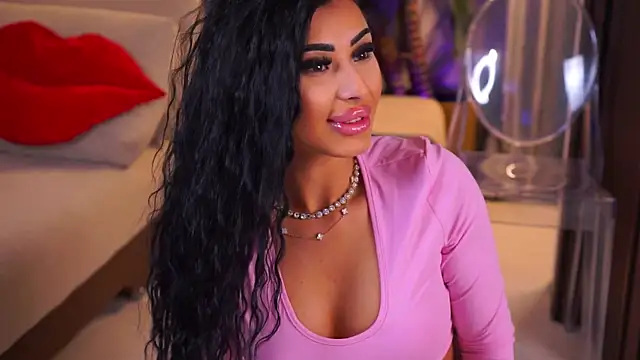 Snapshot of YanaSultana chatting on March 31, 2026, 9:10 am YanaSultana online show from March 31, 2026, 9:10 am