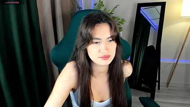 Adele Lanea online show from May 29, 2026, 12:30 am